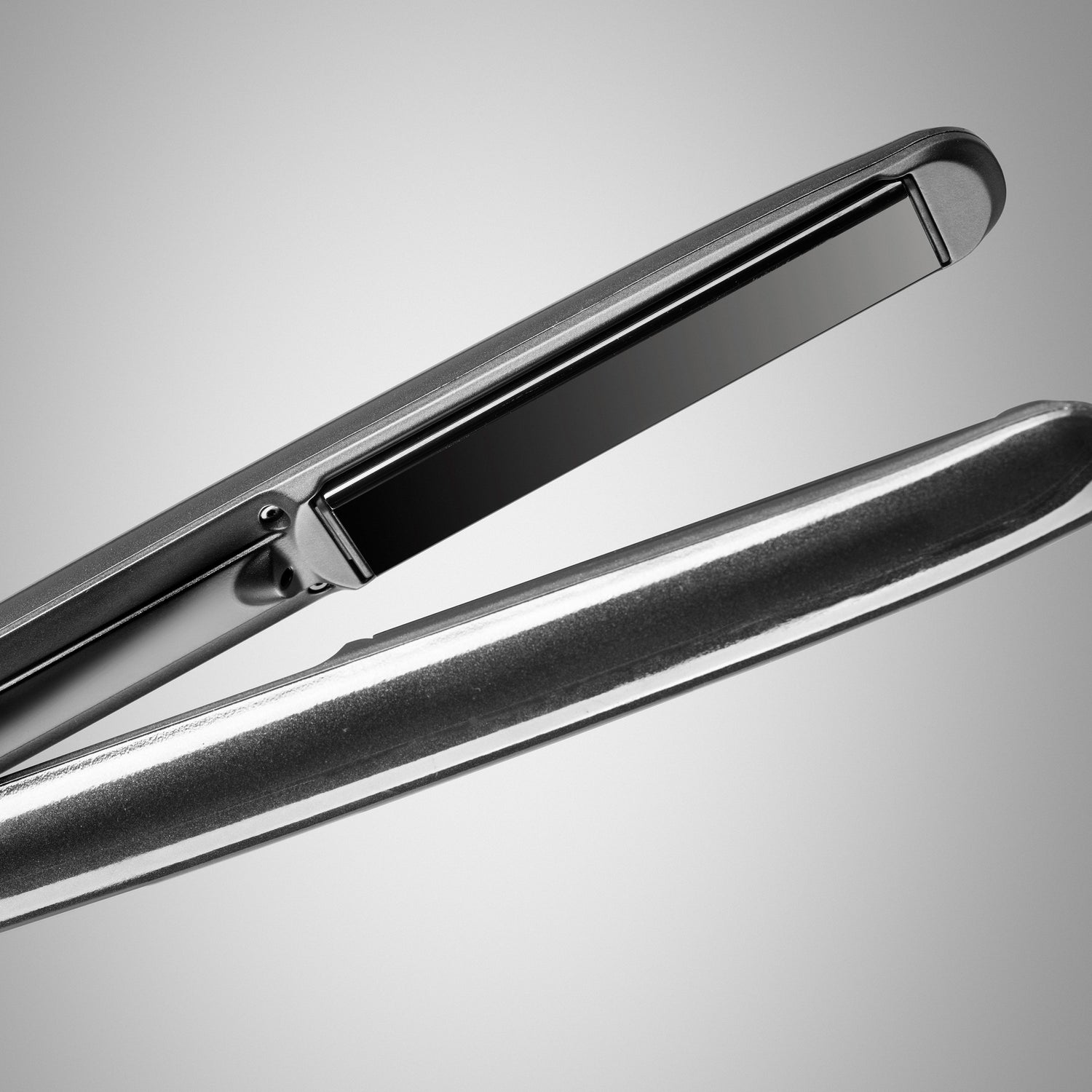 Placă Profesională BaBylissPRO Stilista Gri-Auriu 25mm cu Memorie Inteligentă și Tehnologie cu Ioni