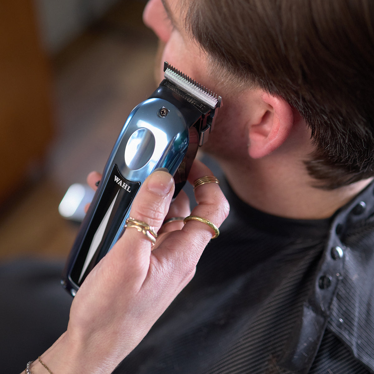 Wahl Super Taper X™ – Mașină de tuns profesională cu motor rotativ și lamă T-Shape, autonomie 100 min