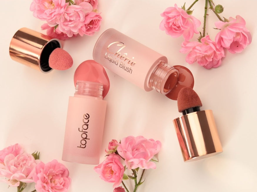 Topface Fard de Obraz Lichid Cherie – Blush cu textură lejeră, efect luminos și hidratare intensă pentru pomeți îmbujorați și naturali