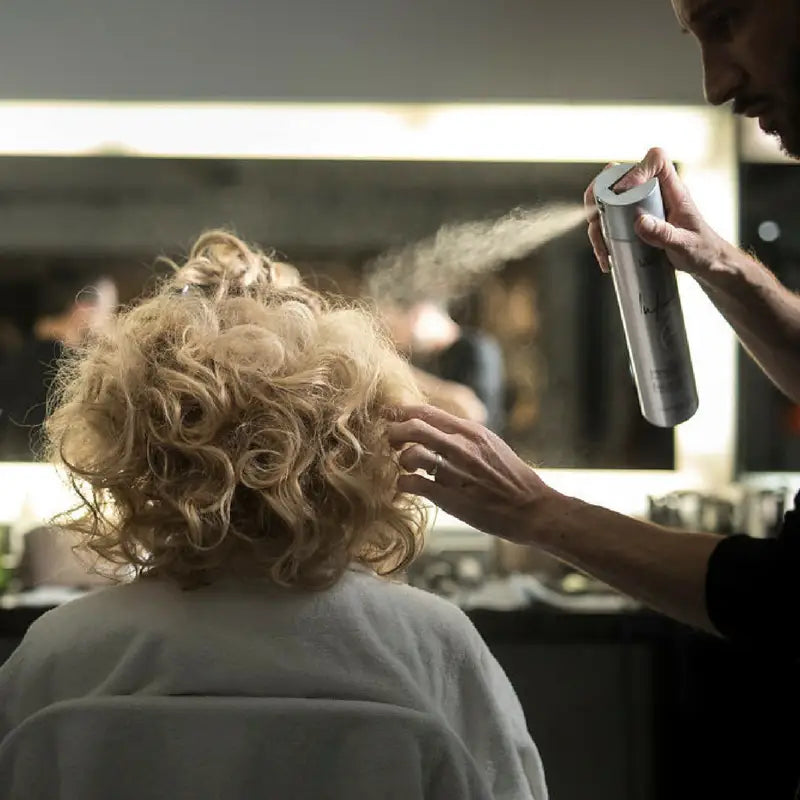 Fixativ Profesional L’Oréal Professionnel Infinium Pure Extra Strong 300ml– Fixare Extra-Puternică Ultra-Uscată Fără