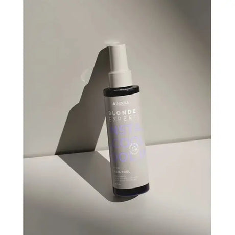 Indola Blonde Expert InstaCool Spray 150ml – Spray Leave-In Anti-Galben pentru Păr Blond sau Gri Efect Instant