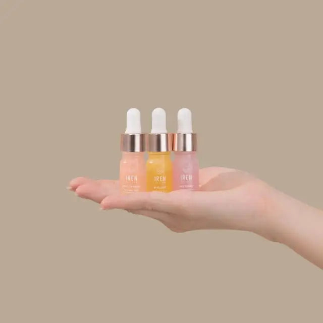 IREN Shizen GLOW UP Discovery Kit – Set japonez anti-îmbătrânire cu 3 seruri pentru piele luminoasă fermă și întinerită