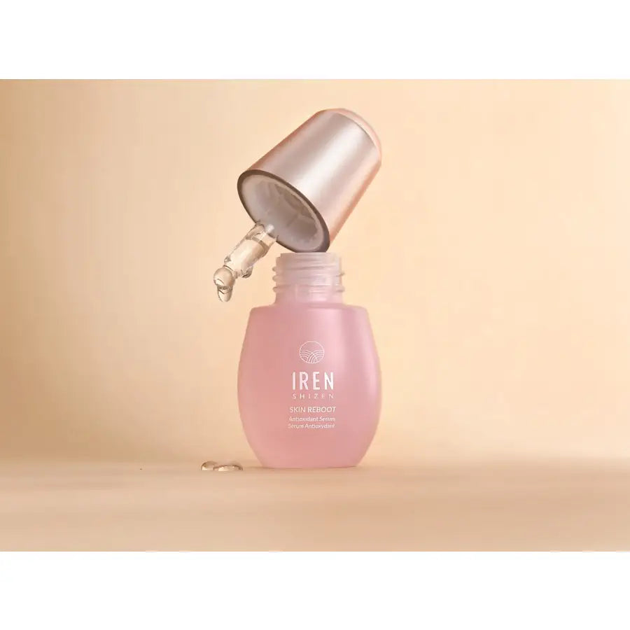 IREN Shizen Skin Reboot 20ml – Ser antioxidant cu rodie cofeină și alge roșii pentru un ten revitalizat luminos și