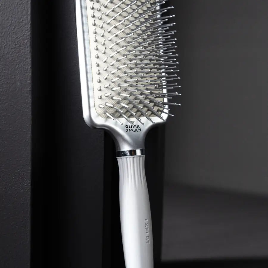 Perie profesională Olivia Garden Expert Care Rectangular Silver L cu peri din nylon Nylgard