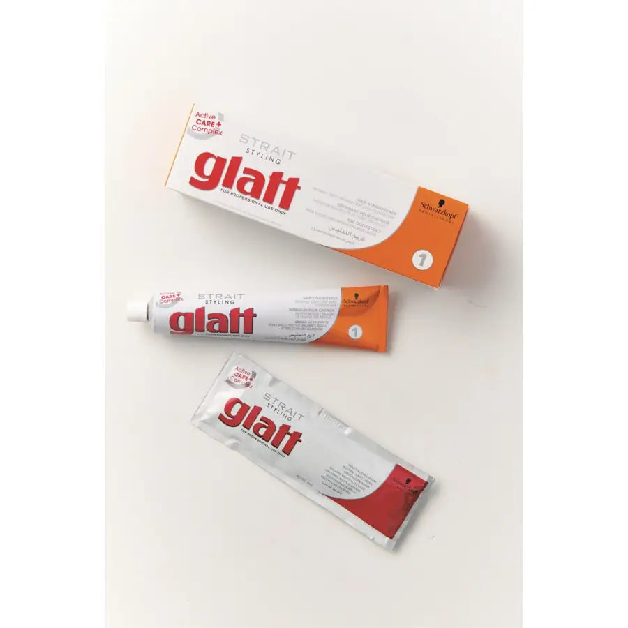 Schwarzkopf Strait Styling Glatt Kit No. 1 – Tratament Profesional pentru Îndreptarea Părului Cret și Vopsit - Păr