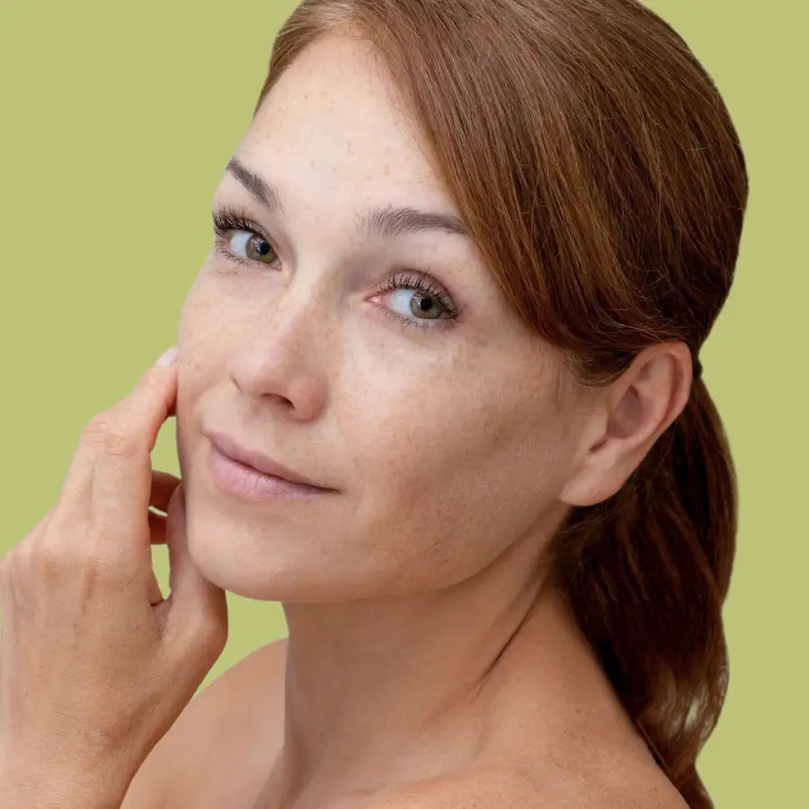 Set Revitalizare Ten cu Vitamina C – Byotea RadianC | Luminozitate și Hidratare pentru un Ten Strălucitor - Ten