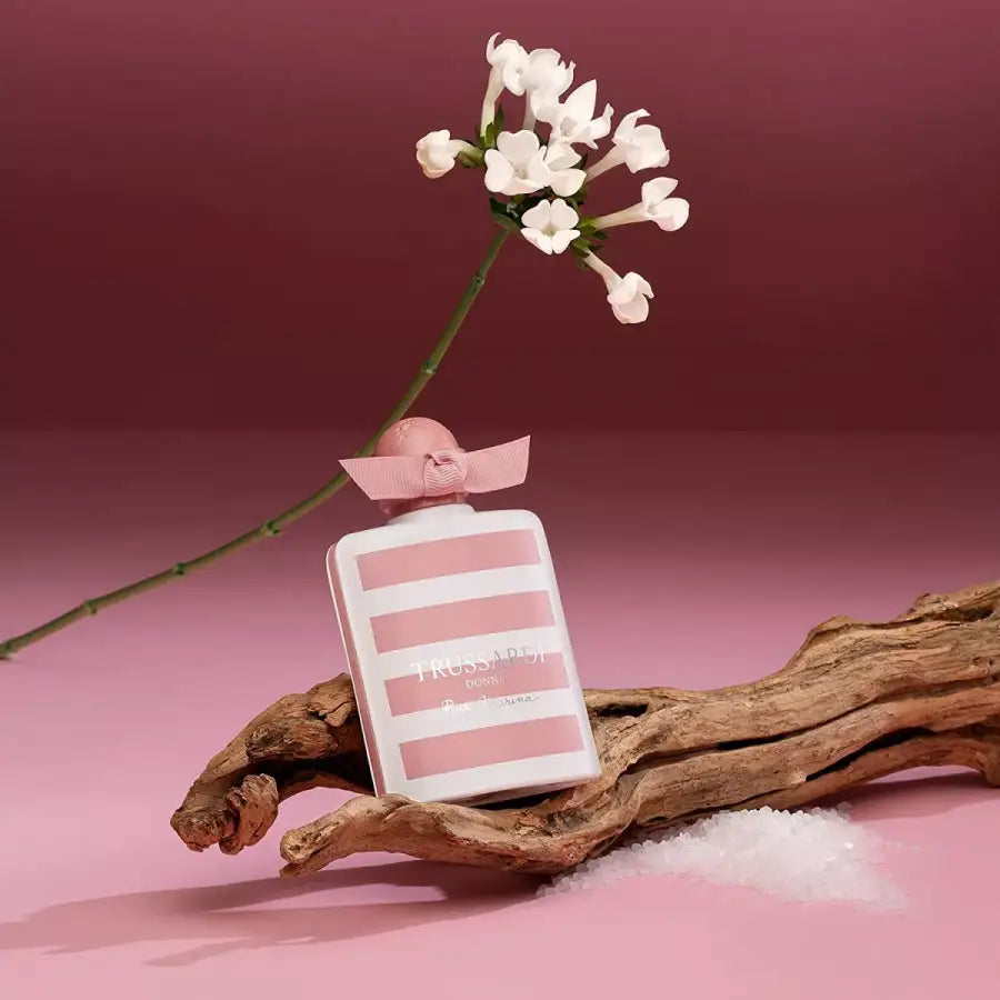 Trussardi Donna Pink Marina EDT – O Simfonie de Prospețime și Eleganță - Parfumuri