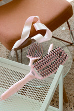 Olivia Garden Fingerbrush Boar & Nylon Pastel Pink Display 12 buc