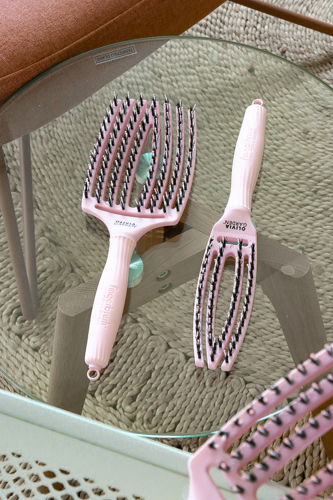 Olivia Garden Fingerbrush Boar & Nylon Pastel Pink Display 12 buc