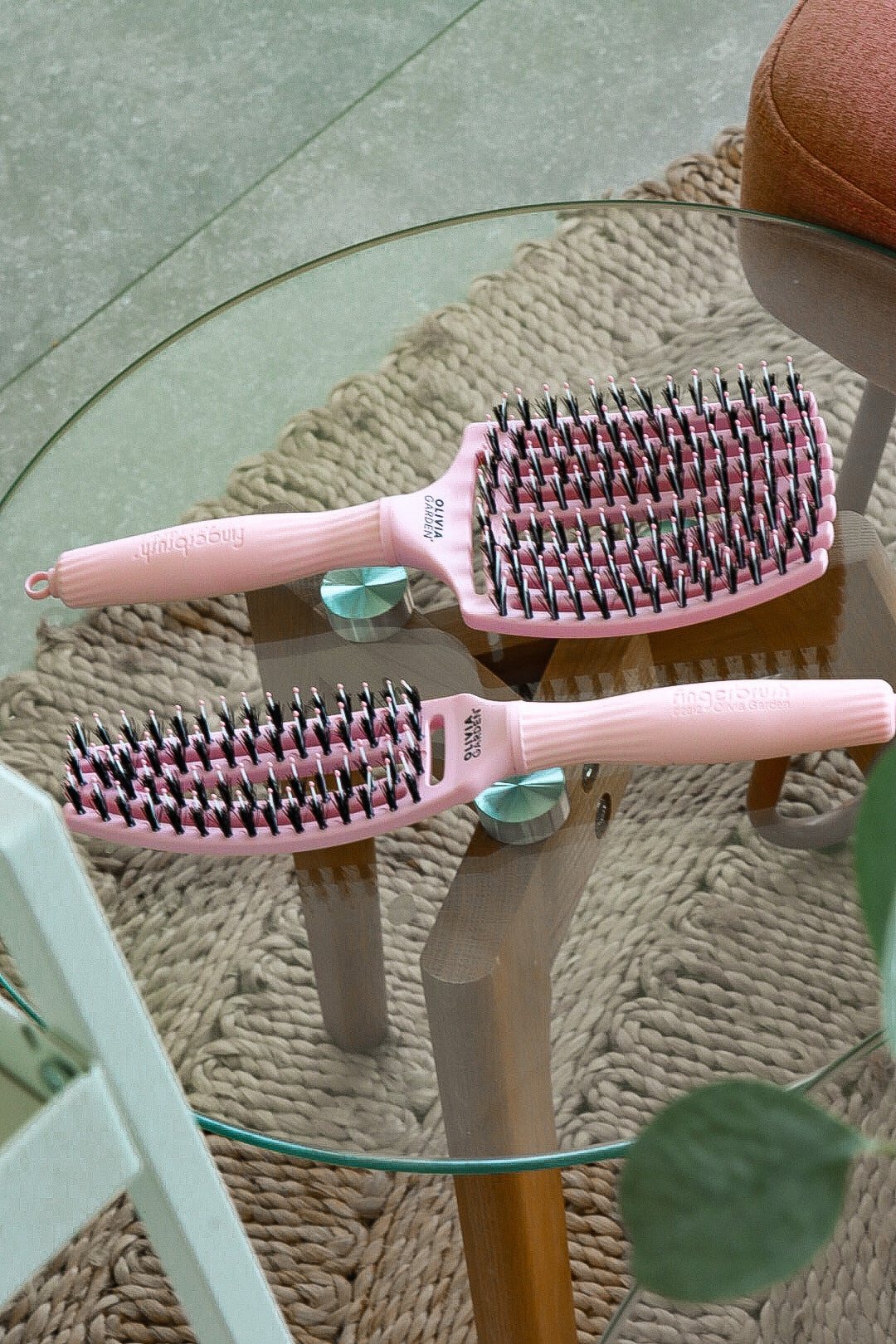 Olivia Garden Fingerbrush Boar & Nylon Pastel Pink Display 12 buc
