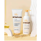 Milk Shake Curl Passion Curl Shaper 200ml – Cremă Profesională pentru Definirea Buclelor, Control Anti-Frizz și Hidratare pentru Păr Cret și Ondulat
