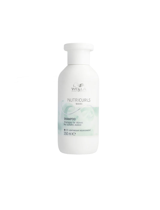 Wella Nutricurls Sampon Micelar pentru Păr Creț – Curățare delicată și definire pentru bucle strălucitoare 250ml