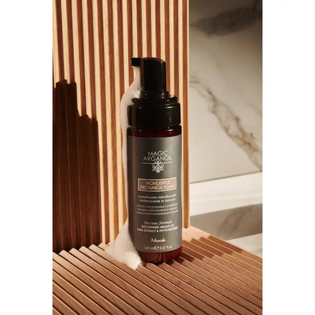 Balsam Spumă Fără Clătire pentru o Hrănire Suplimentară Părului Degradat Nook Magic ArganOil Wonderful Recharge 150ml