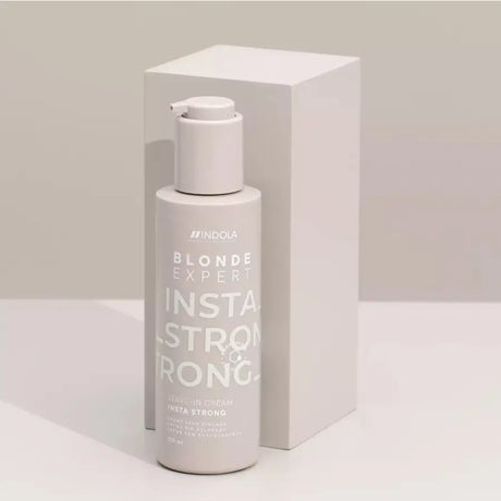 Indola Blonde Expert InstaStrong Leave-In Cream 145ml – Cremă fără clătire cu tehnologie Bond protecție termică și