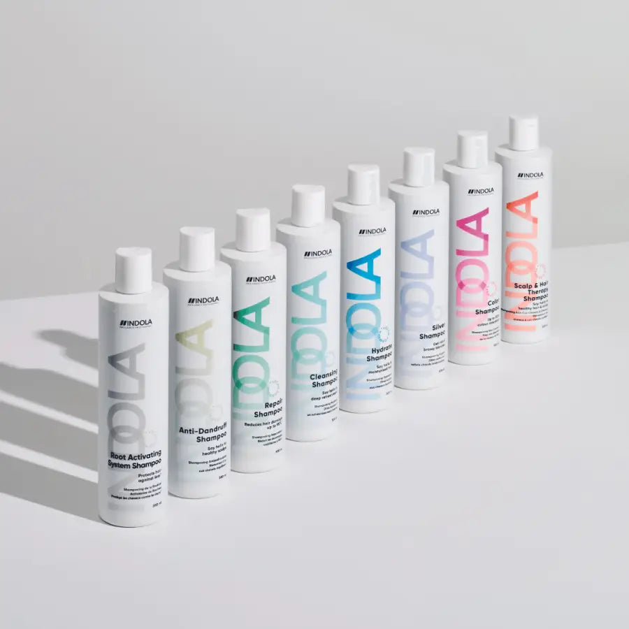 Indola Color Silver Șampon neutralizant cu pigmenți violet