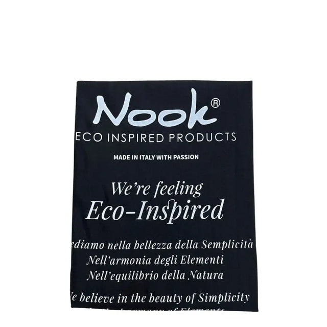 Nook Pelerina neagra - Păr