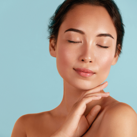 Set Îngrijire Ten Byotea AHA – Luminozitate Uniformizare și Exfoliere Delicată pentru Toate Tipurile de Ten - Ten