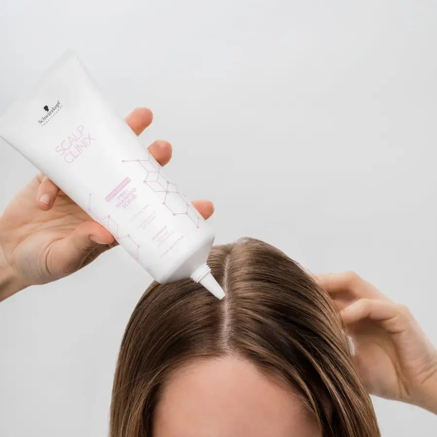 Schwarzkopf Professional Scalp Clinix Scrub pre-șamponare 200 ml